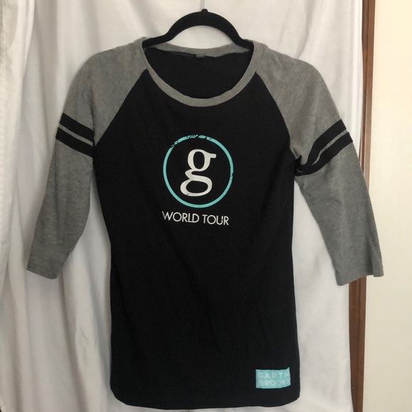 Tops - Garth brooks 3/4 sleeve shirt. Excellent condition! Size small.